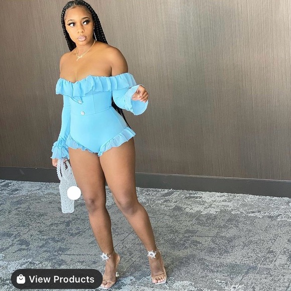 Cute romper - Picture 2 of 2